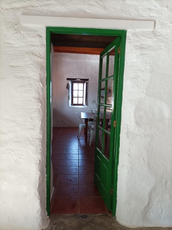 Casa Samarin Guest House Las Brenas Exterior photo